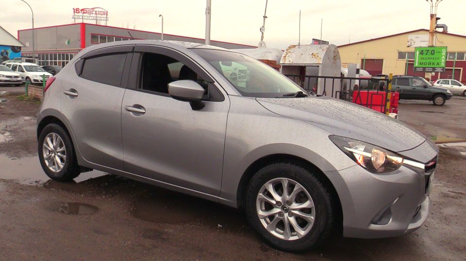 2015 MAZDA DEMIO. Обзор (интерьер, экстерьер, двигатель).