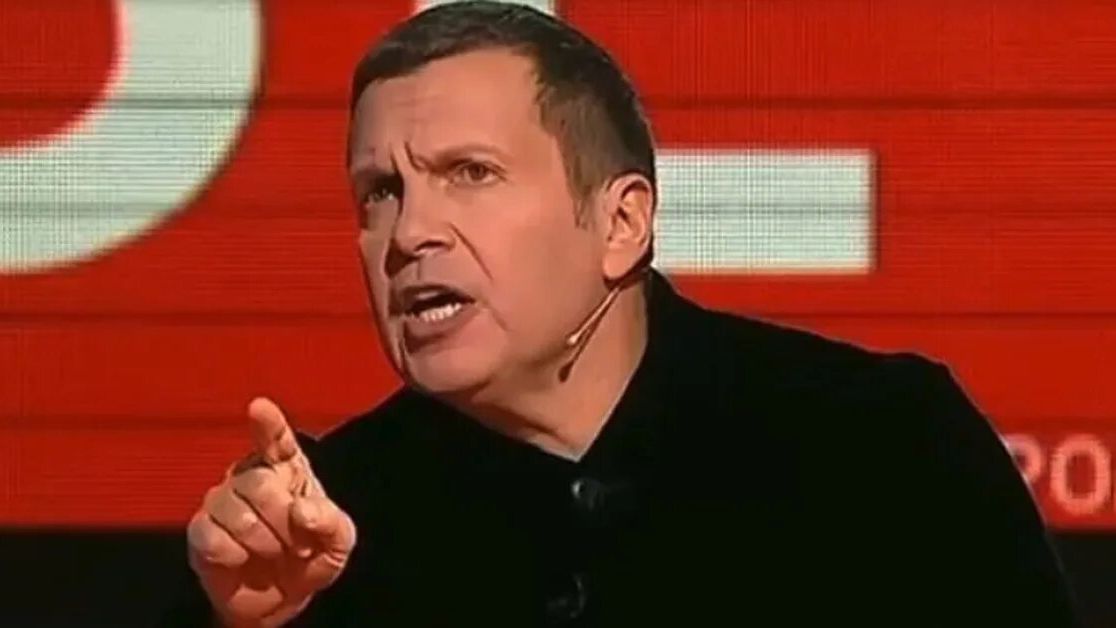 Почему СМИ и политики отрицают возможность существования теории заговора?