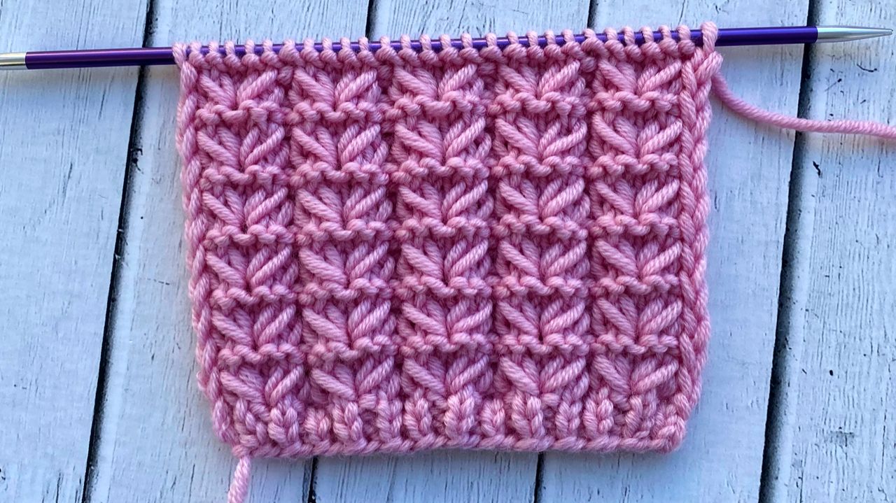 Красивый узор спицами для детских изделий