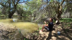 Рыбалка на ПОПЛАВОК в маленьком ерике! Ловля ВОБЛЫ в тишине! Рыбалка весной на поплавочную удочку!