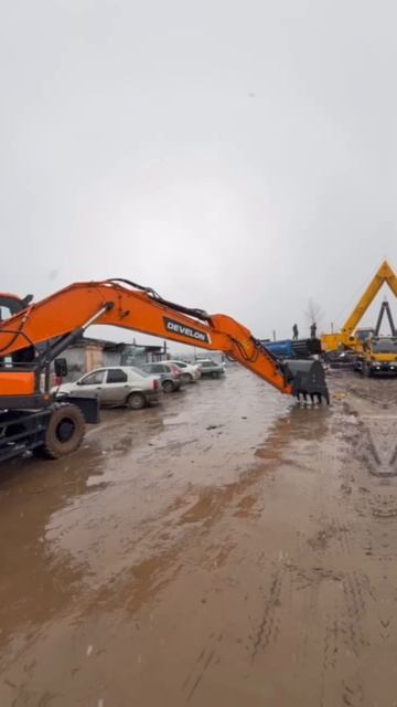 Отгрузили колесный полноповоротный экскаватор DEVELON (DOOSAN) DX210W-7M