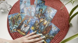 Что бы он хотел изменить в ваших отношениях? Гадание на Таро