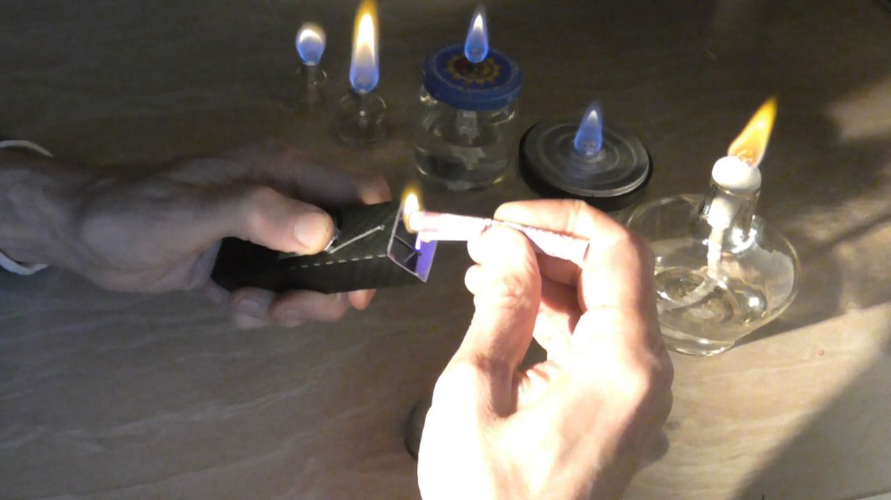 Плазменная зажигалка за полчаса без паяльника (Ютуб 2017)
