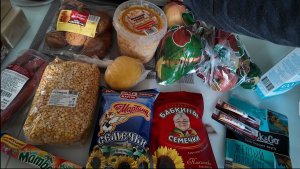 Разделили обязанности. Обед и Покупки в победе на 1800 руб