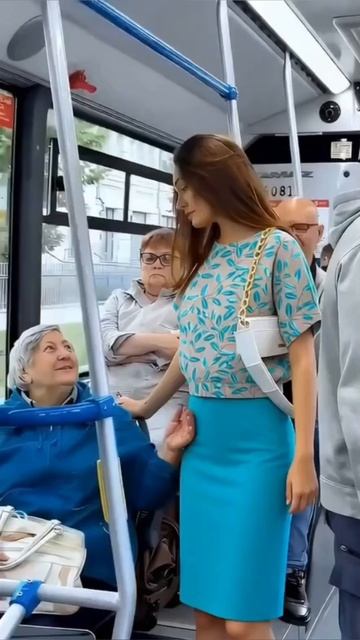 ЖЕНСКАЯ 👆 ОДЕЖДА