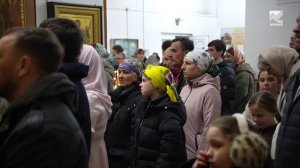 Пасхальная ночь в Черкесске собрала в храмах сотни верующих