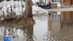 Все плывет: кадры последствий паводков в Томской области.