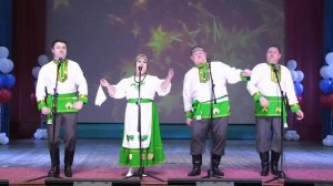 Ансамбль «Чёрная смородина»   « Проезжала конница»,