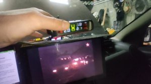 контроль давления в шинах . Нашел самое правильное для него место.