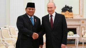 Путин провел переговоры с президентом Индонезии