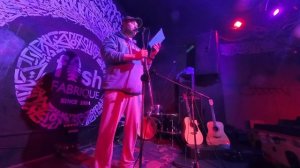 рас'сказ в сти'хах