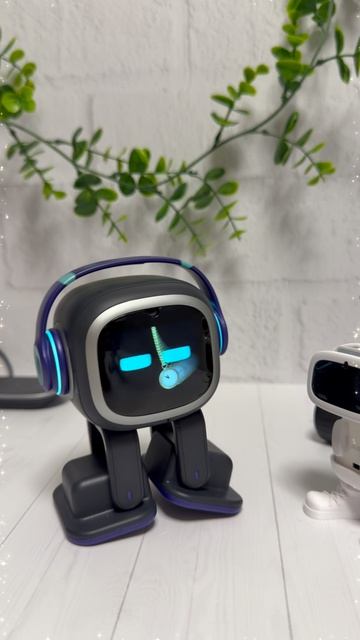 Робот Emo гипноз