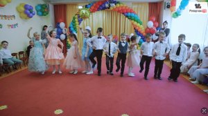 Мучительница мисс Эндрю тестирует на сообразительность выпускников - портфолио в описании