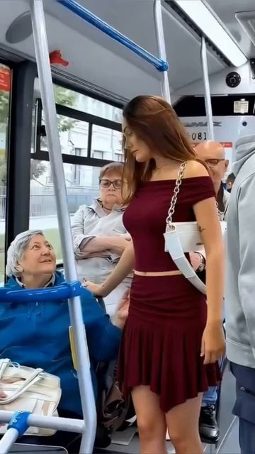 ЖЕНСКАЯ 👆 ОДЕЖДА