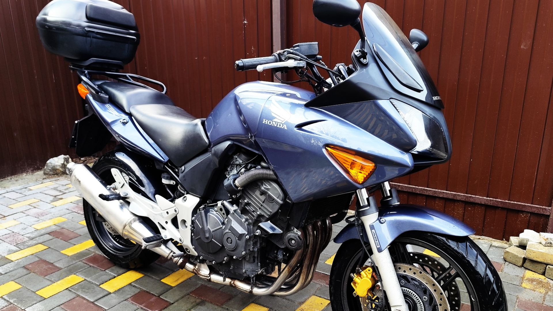 Honda CBF 600 Синяя 2005 смотреть онлайн