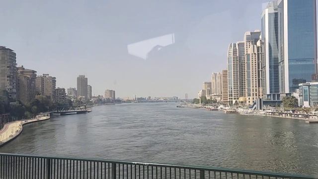 Панорама Каира из автомобиля