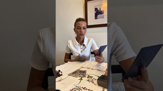 ❗️Сплетни, тайны за спиной..🌓✨Вещающие камни #раскладытаро #шаманка #таро #раскладыонлайн #таро