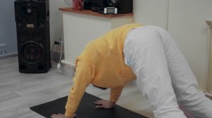 Секреты медитации. 1.2. Разминка - Сурья Намаскар