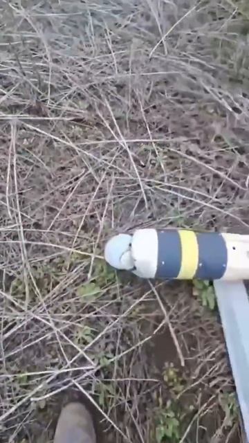 НАШ боец😎🇷🇺в полевых условиях делает обзор барражирующего боеприпаса Switchblade 600 америкашек