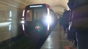 Метро Москвы красивая подборка поезд Москва и самый красивый метрополитен в мире