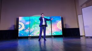 Дорообо, мин дойдум. Толорор Андрей Латышев. Н.Нутчин -Дьуур тыллара, В.Данилов мелодията.