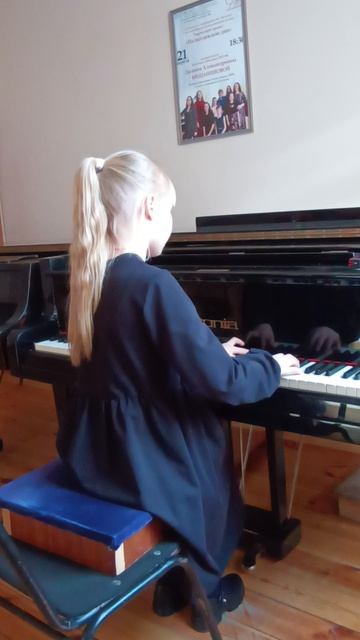 Киткаева София,4 класс ДШИ Колледжа культуры и искусств имени И.С.Палантая