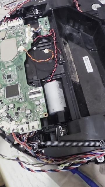 Продолжение ремонта пылесосаL10LPRO