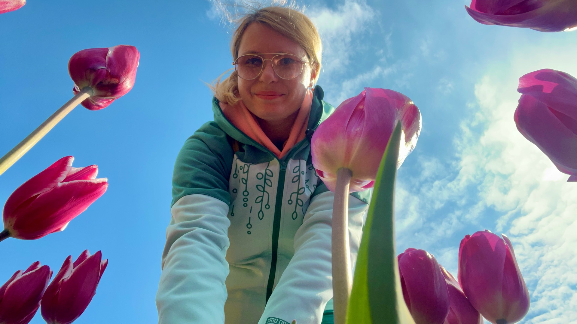 «ТЫ НЕ ПОВЕРИШЬ, НО ЭТО КРЫМ»: Бал тюльпанов в Никитском саду / пик цветения 2026