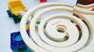 Шарики_катаются_по_лабиринту_32