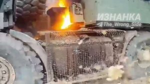 🎮❌🇺🇦Уничтожение 155-мм САУ "Богдана" ВСУ FPV-дронами в районе н.п.Груновка Сумской области…