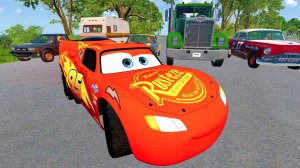 Молния Маквин и Тачки: БИТВА С ОБРЫВОМ! 🏎️💥 Краш-тест 5 машин в BeamNG.drive