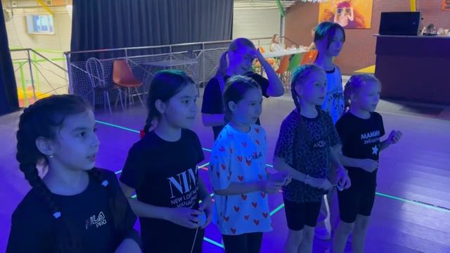 Маше 10 лет / батутный центр сальто в Тобольске