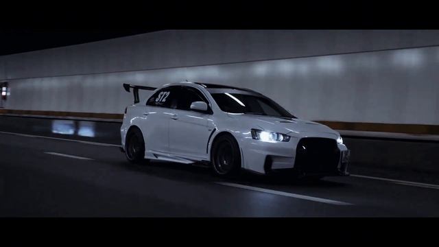 XHI3F - Electric Hearts