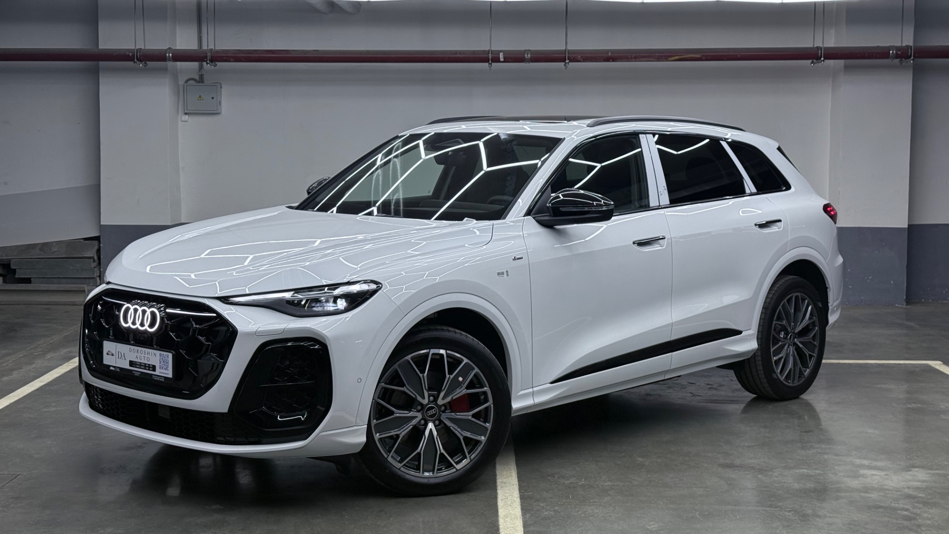 Невероятная Audi Q5 в кузове GU 2026 года! Белый цвет ей к лицу!