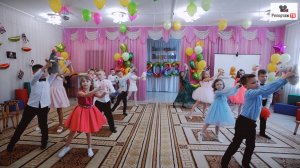 Милейший танец выпускников с игрушками в детском саду - видеосъемка утренников в Москве и области