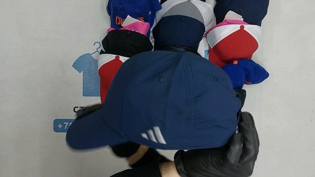 Бейсболки сток