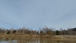 Ранней весной по реке в Уфе на лодочке.