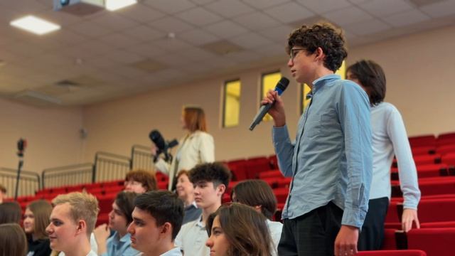 Встреча со старшеклассниками школы №1302