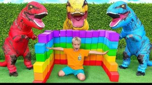 Крис убегает от динозавров - Весёлое приключение для детей