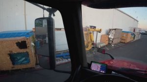 $3000 за 370 миль! Секретный груз для TESLA, налоги в США, ремонт Volvo на обочине и выходной в LA