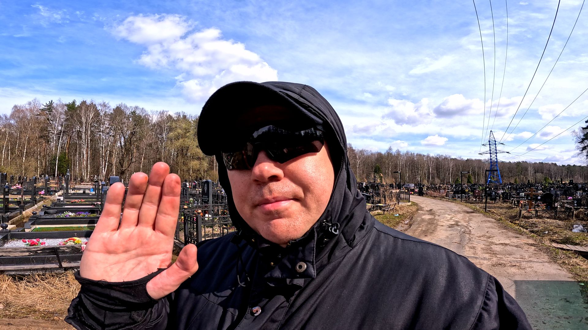 Вело - Влог После Пасхи Сьездил на Николо Архангельского кладбище.