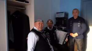 "ДьүрүҺүй байааным" байаанынан уонна гитараннан аҺа5ас ырыа кэрэтиттэн быһа тардыы