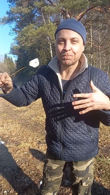 Маршмеллоу на костре