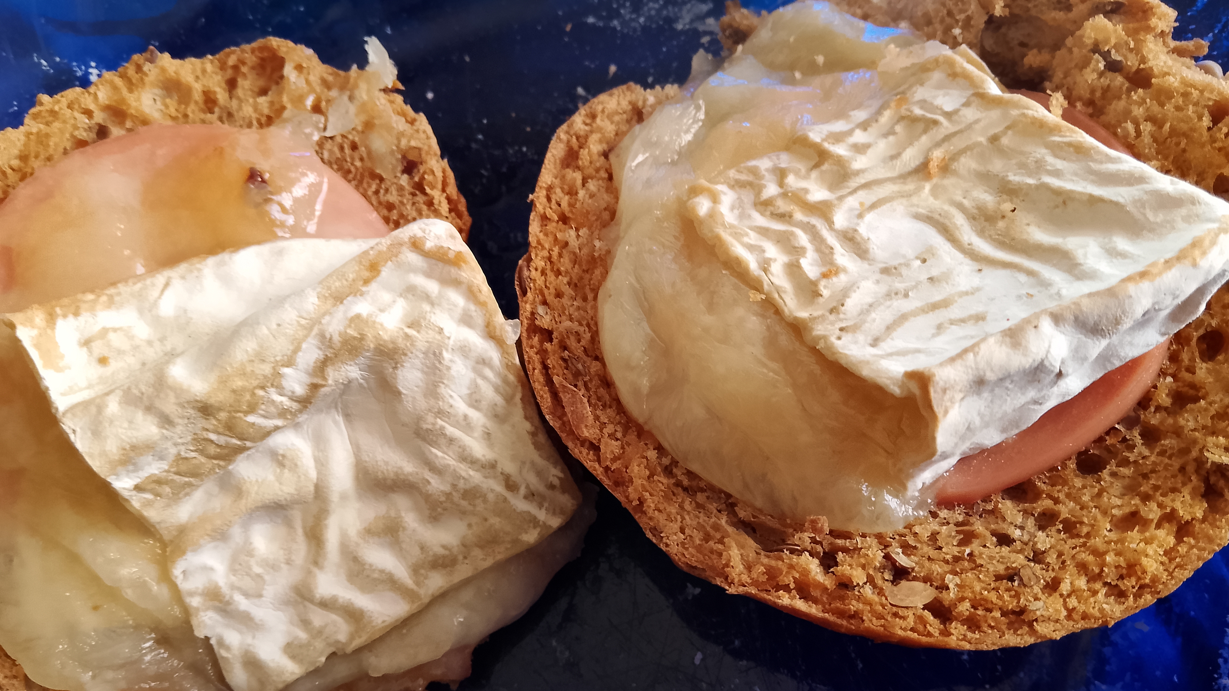 ЗАВТРАК  БЕЗ  ОТРЫВА  ОТ  ПРОИЗВОДСТВА...