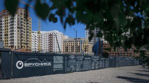 Простой забор, покоривший Россию