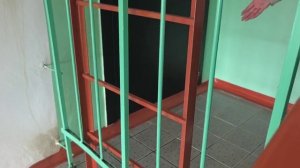 Топит подъезд в Заречном из-за дырявой крыши