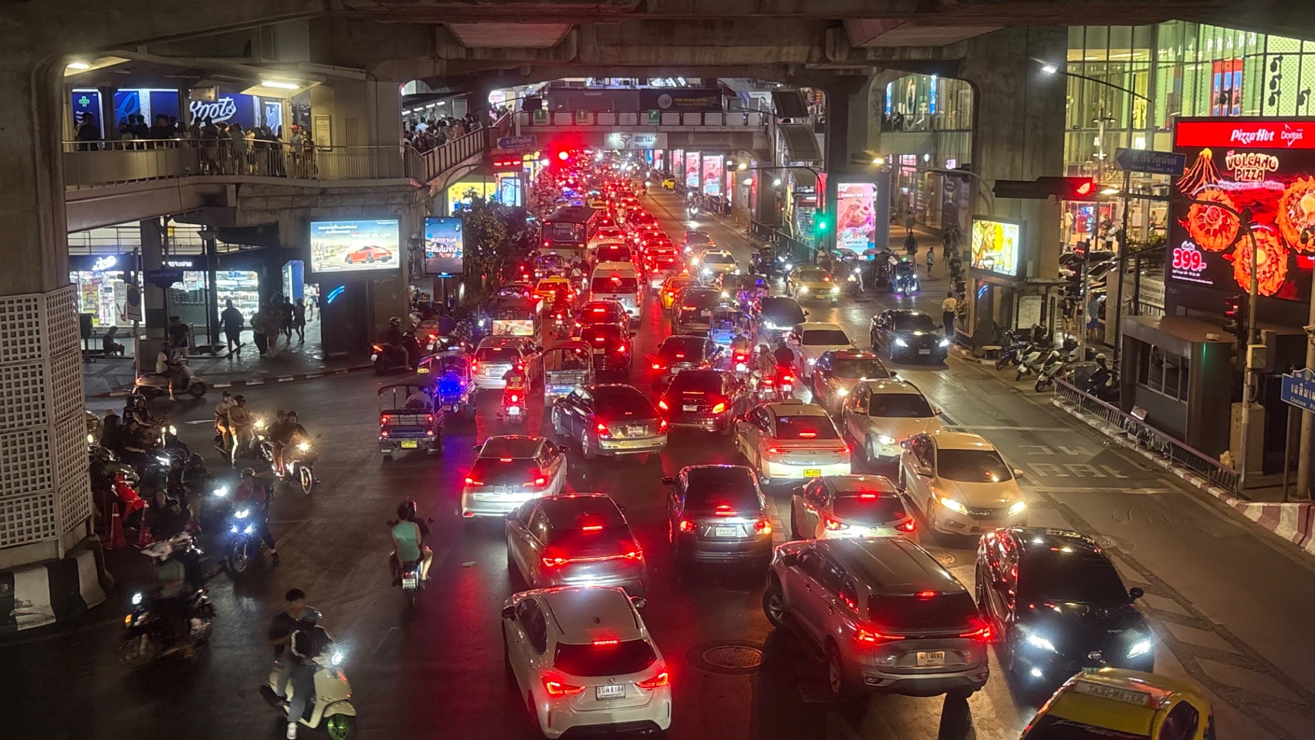 Бангкок. Сонгкран-Водный Новый год.