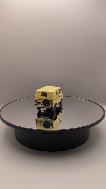 ЛУАЗ-969М бежевый 1:43 Автолегенды СССР   33 Deagostini