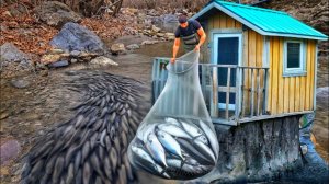 Я строил уютные укрытия на природе и осваивал различные методы рыбалки.