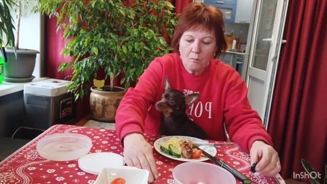 Поздний ужин. Начало следующего дня.